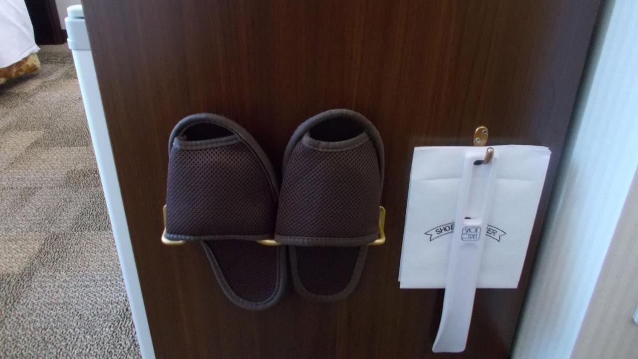 Toyoko Inn Tsu Eki Nishi Guchi Esterno foto